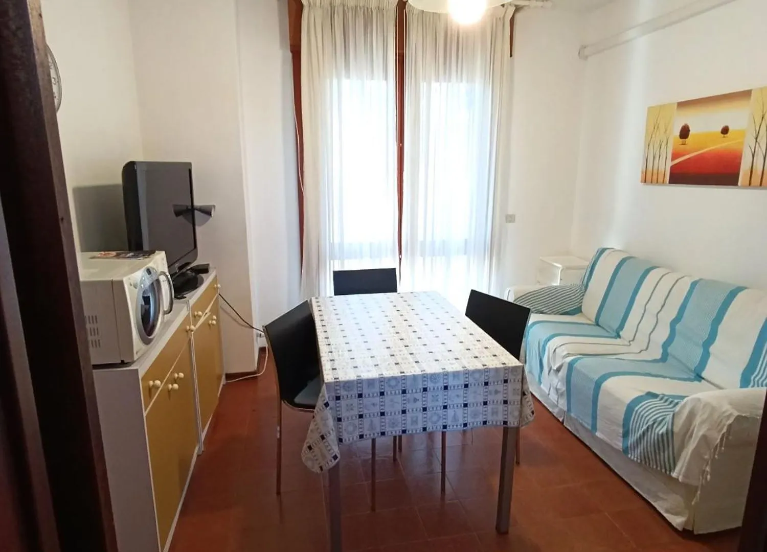 Cozy And Functional Flat In Bibione Apartment